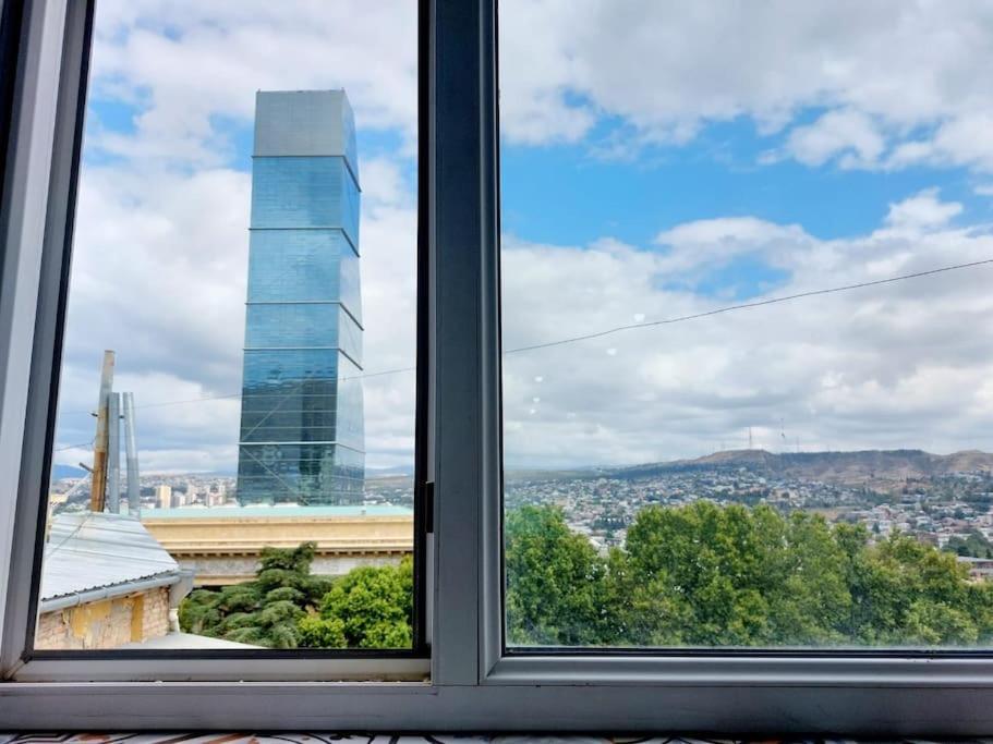 Center Apt. Near Rustaveli Av. * Tbilisi