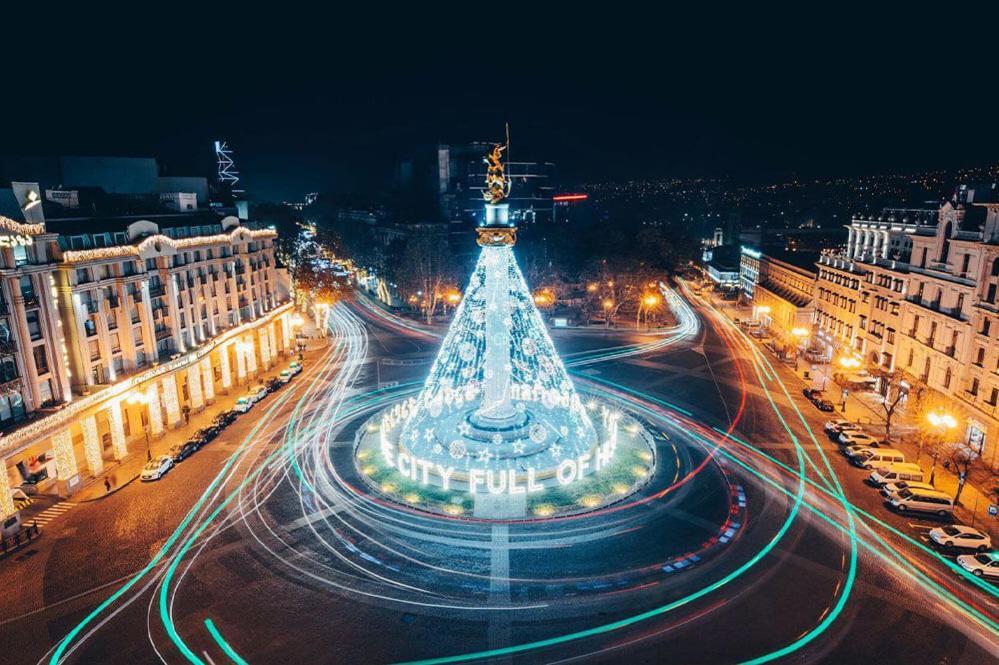 Center Apt. Near Rustaveli Av. Tbilisi