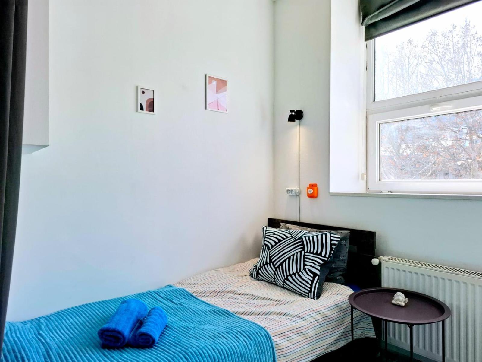 Center Apt. Near Rustaveli Av. *